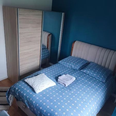 Logement A Cote De L'Aeroport Orly Athis-Mons Esterno foto